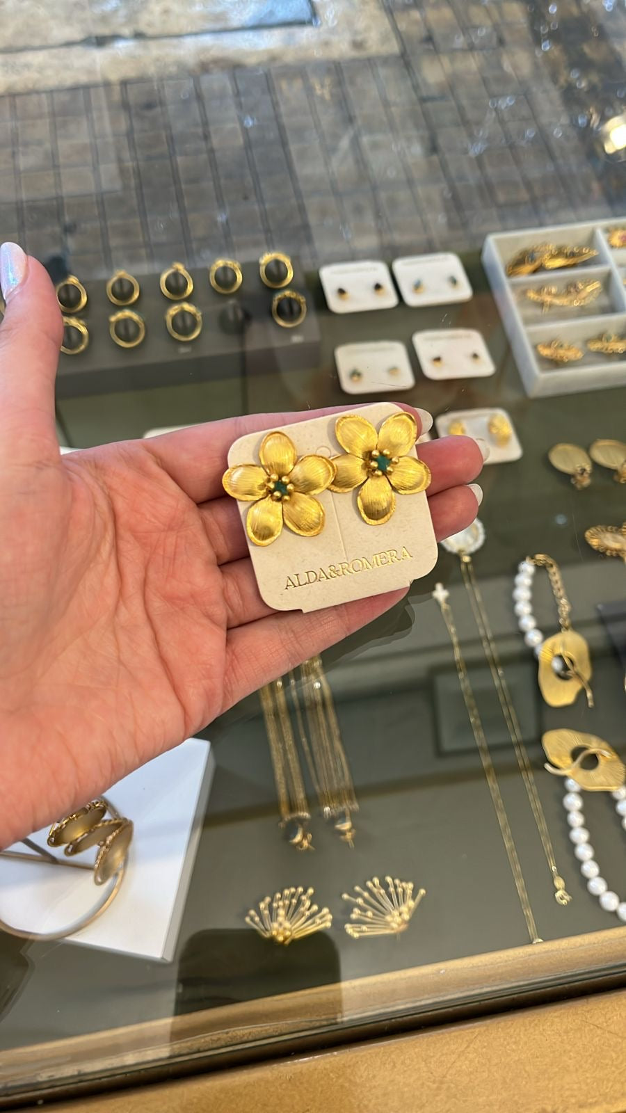 Flora Earrings